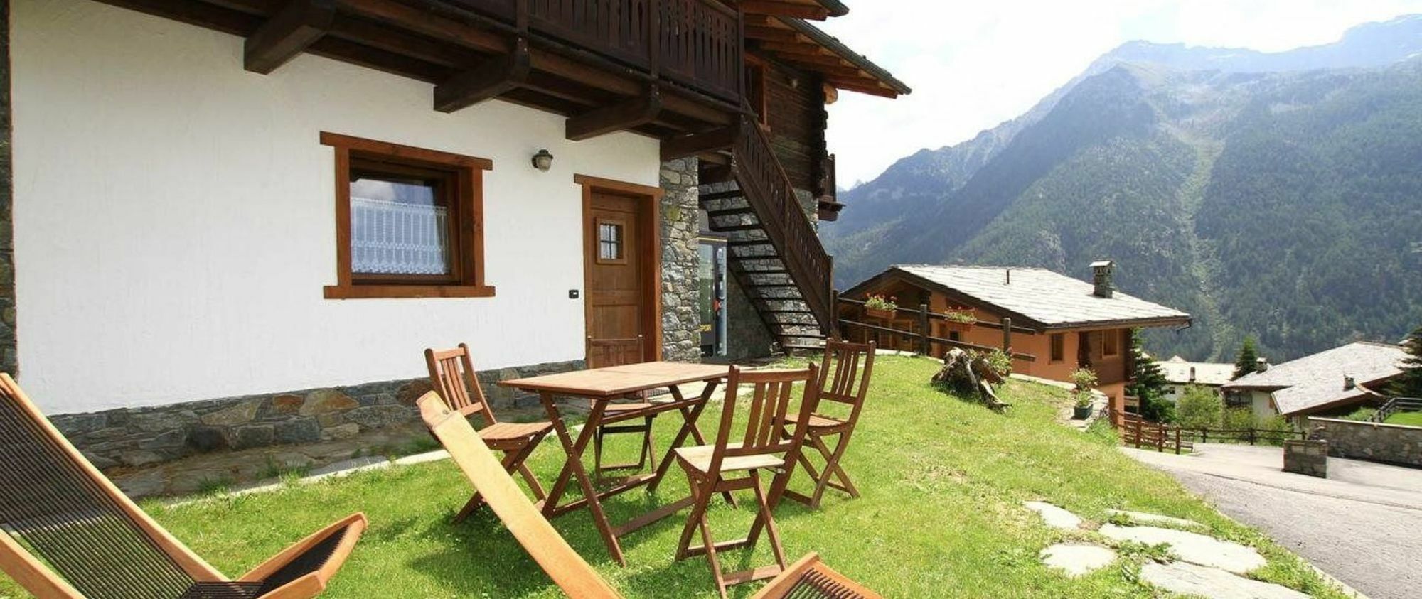 Residence Trompe-L'Oeil Champoluc Exterior photo